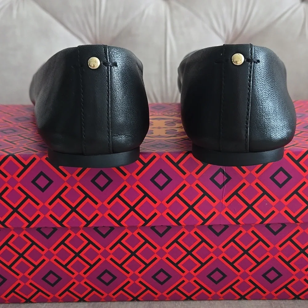 Tory Burch Everly Ballet Flats, Black Nappa Leather/Patent Leather, Size 5.5 - Picture 6 of 11